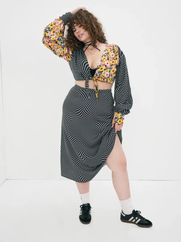 Woman For Love & Lemons Anya Crop Top