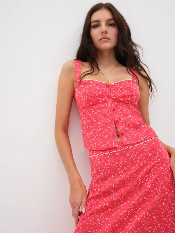 Woman For Love & Lemons Chianti Top
