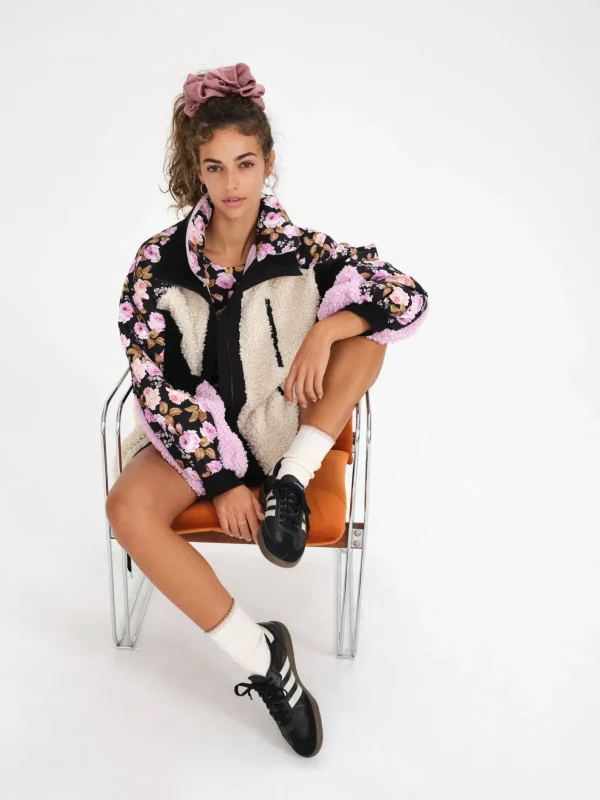 Woman For Love & Lemons Cozy Zip-Up Jacket