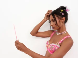 Woman For Love & Lemons Electric Fields Embroidery Underwire Bra