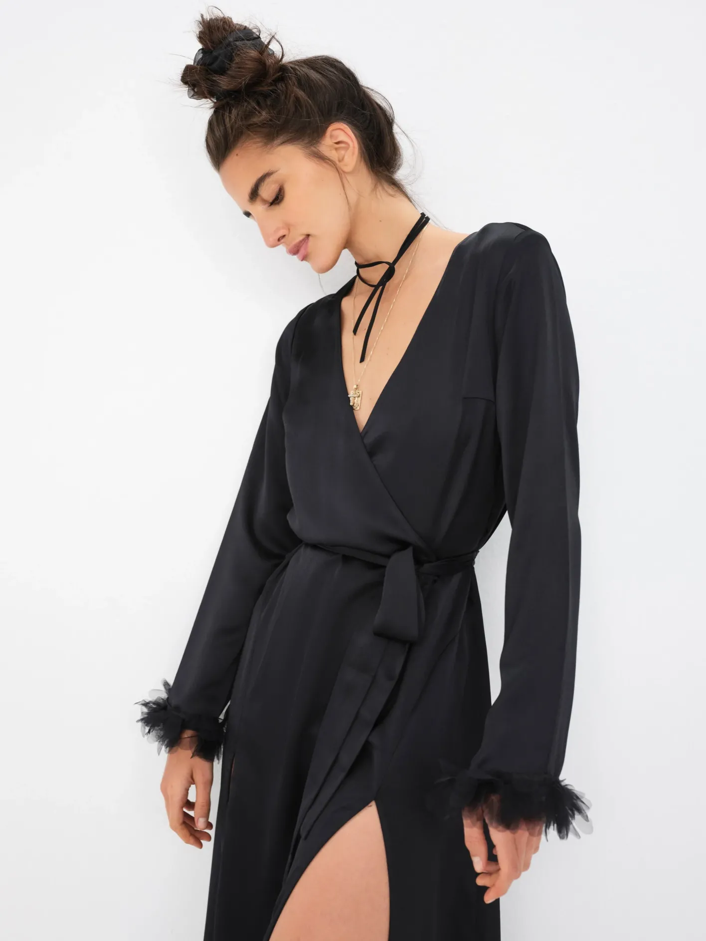 floral_trim_robe_6.webp Woman For Love & Lemons Floral Trim Robe