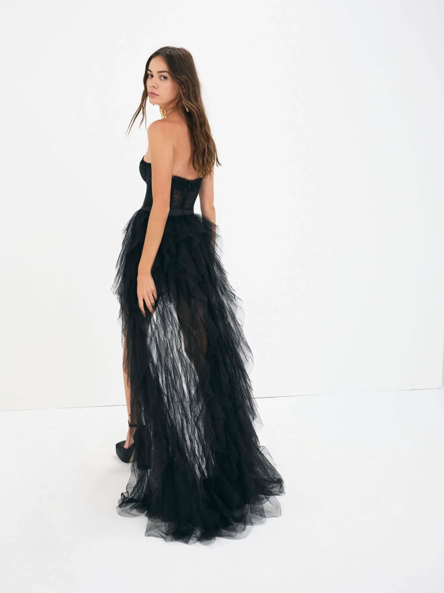 for_love__lemons_x_revolv_3-5.webp Woman For Love & Lemons X Revolve Bustier Gown