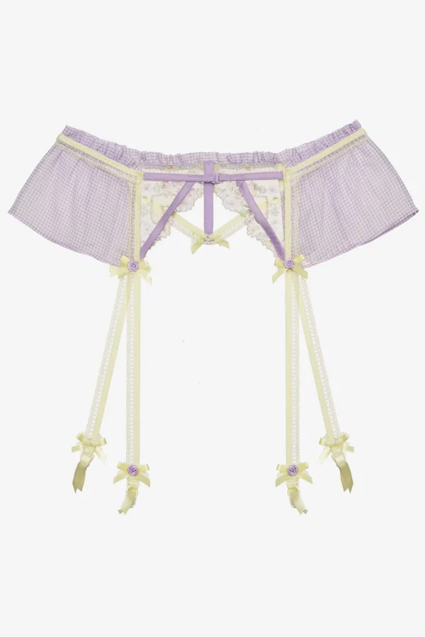 Woman For Love & Lemons Heart Wreath Garter
