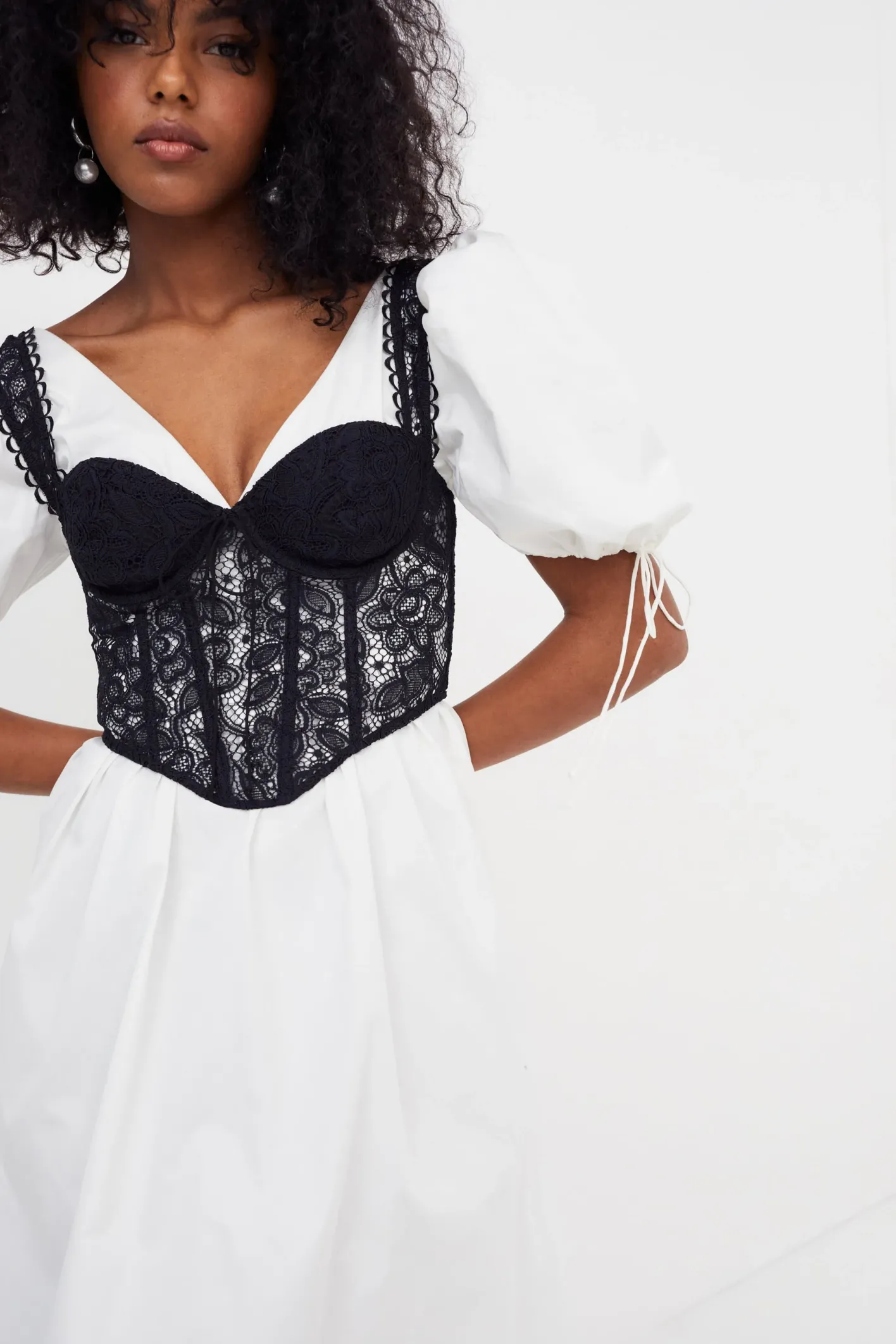 jocelyn_midi_dress_4.webp Woman For Love & Lemons Jocelyn Midi Dress