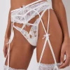 Woman For Love & Lemons Lace Heart Embroidery Garter Belt