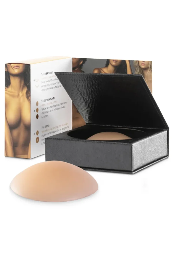Woman For Love & Lemons Nippies Skin Adhesive Covers
