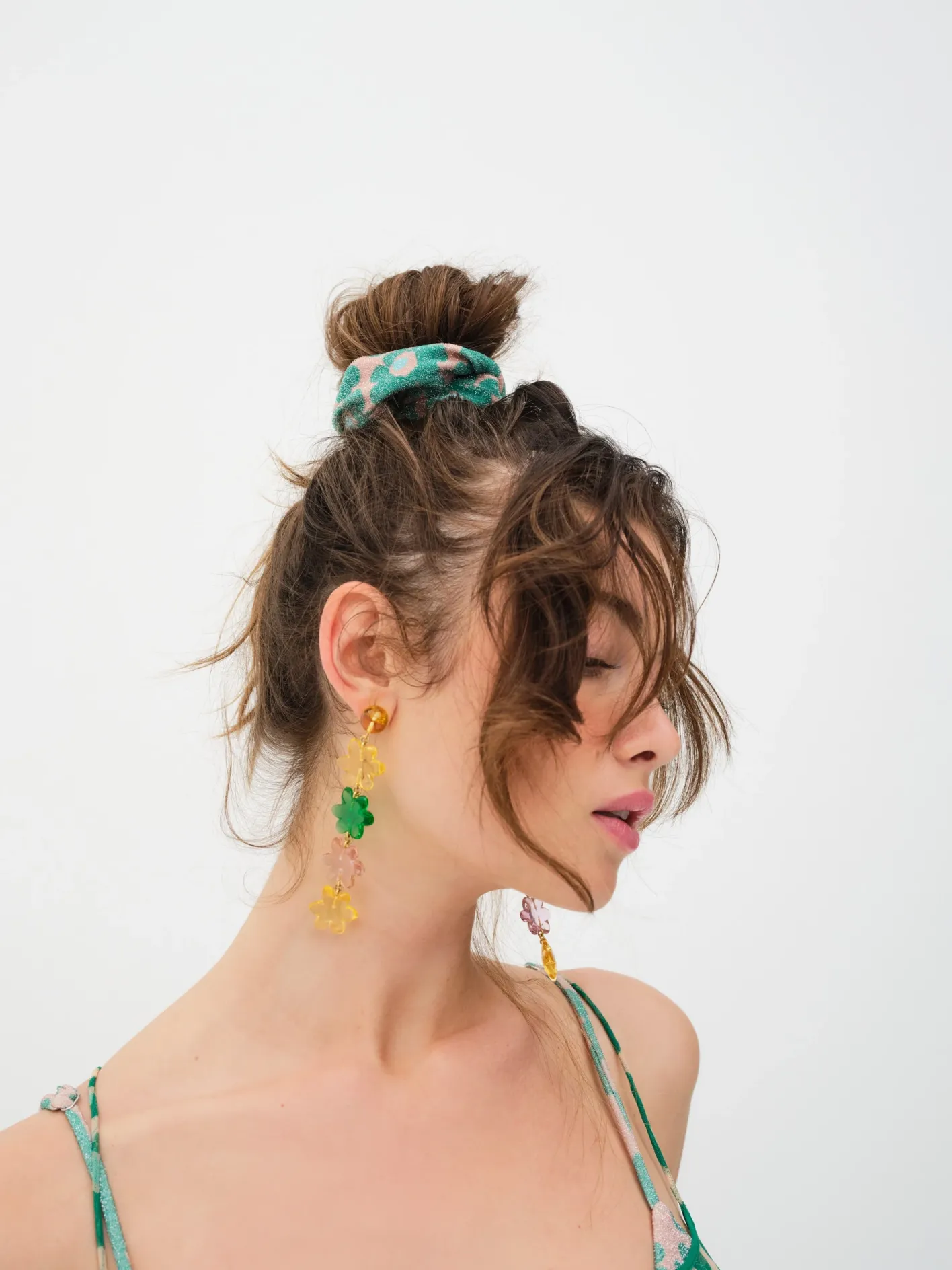 venetia_scrunchie_2-1.webp Woman For Love & Lemons Venetia Scrunchie