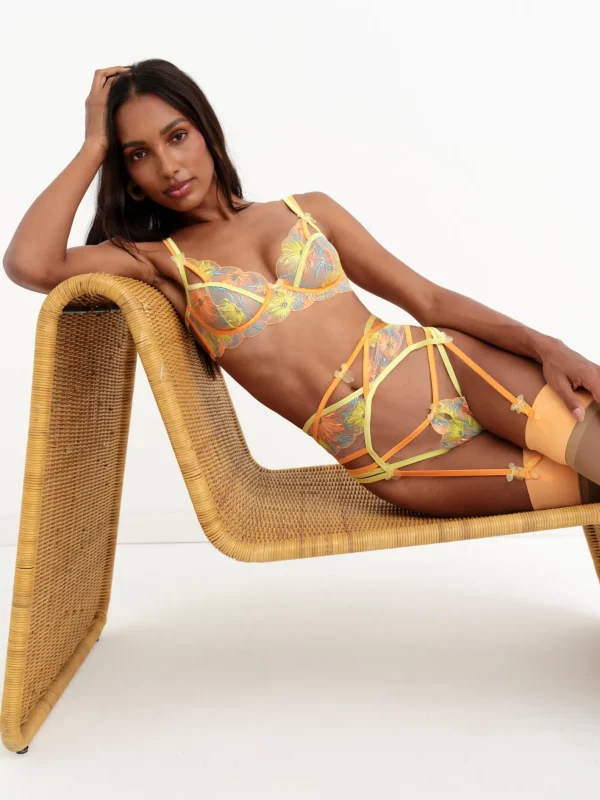 Woman For Love & Lemons Waterlily Embroidery Underwire Bra