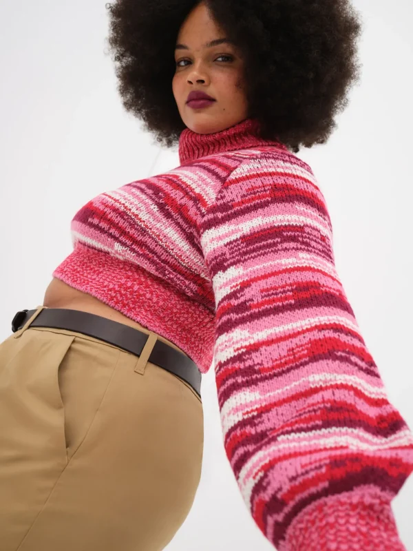 Woman For Love & Lemons Wilma Cropped Turtleneck